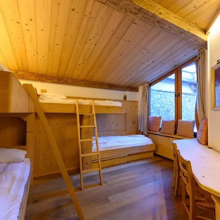 Casa Cianderies Daire *